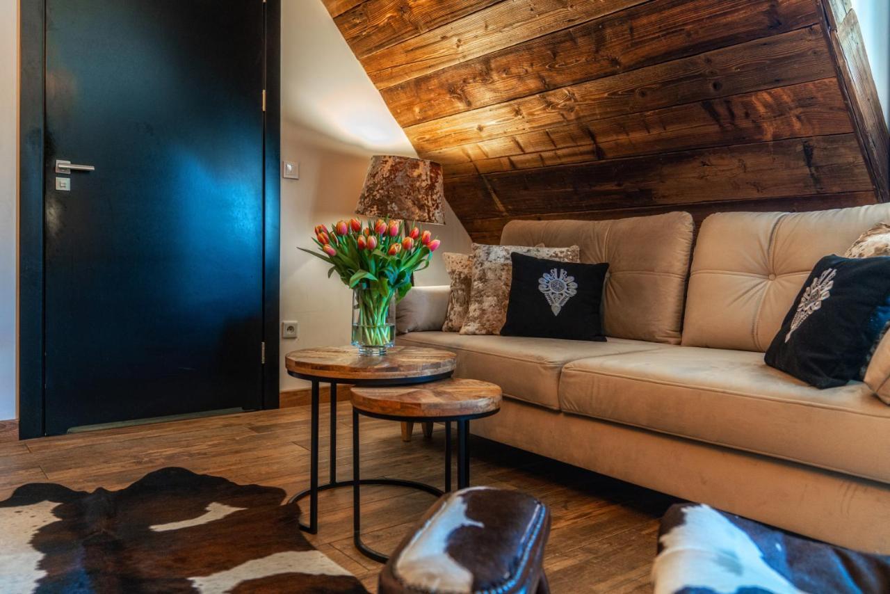 Harnasiowa Izba Spa - Apartamenty Pod Giewontem Закопане Экстерьер фото